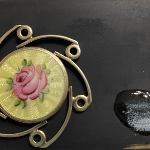 Large Vintage Guilloche/Sterling Pendant - Picture 4 of 4